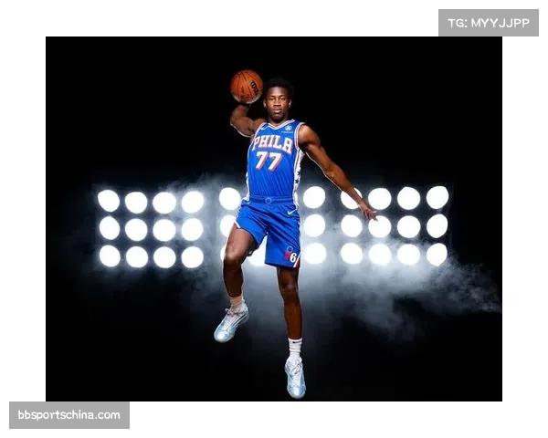 人核心盛赞埃奇库姆表现非凡 展现卓越天赋与无限潜力