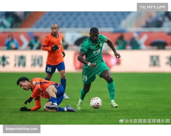 泰山客场遭遇赛季首场失利 防守体系暴露明显漏洞